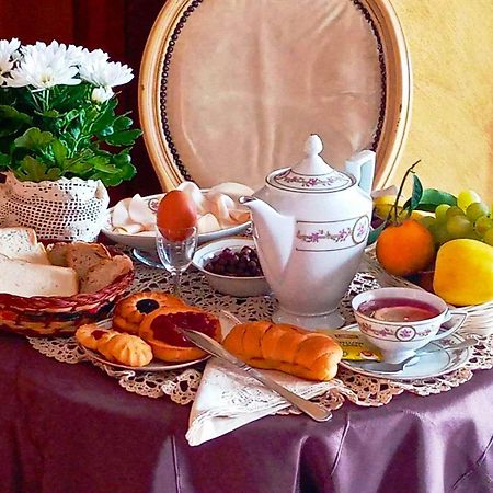 B&B Maison Villa Vittorio Avella Bagian luar foto