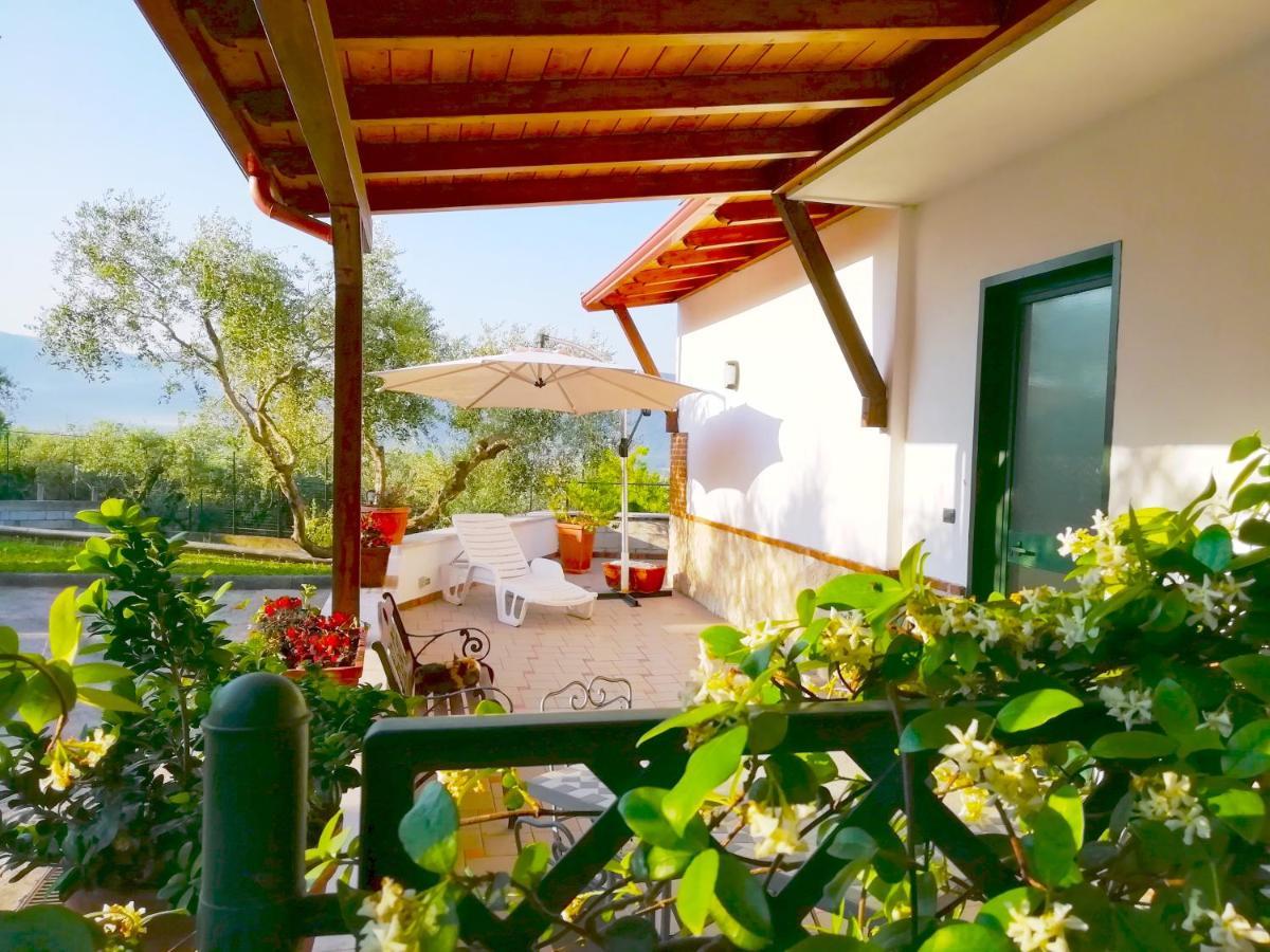 B&B Maison Villa Vittorio Avella Bagian luar foto