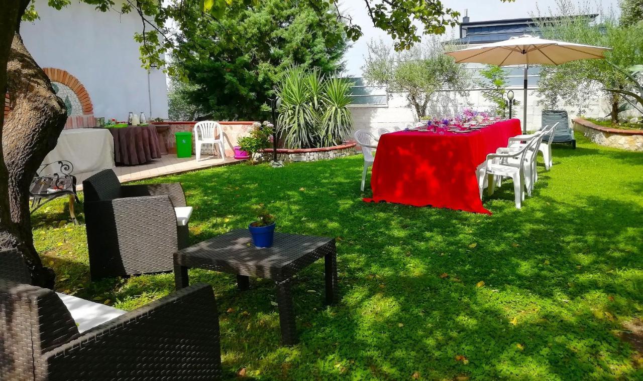 B&B Maison Villa Vittorio Avella Bagian luar foto