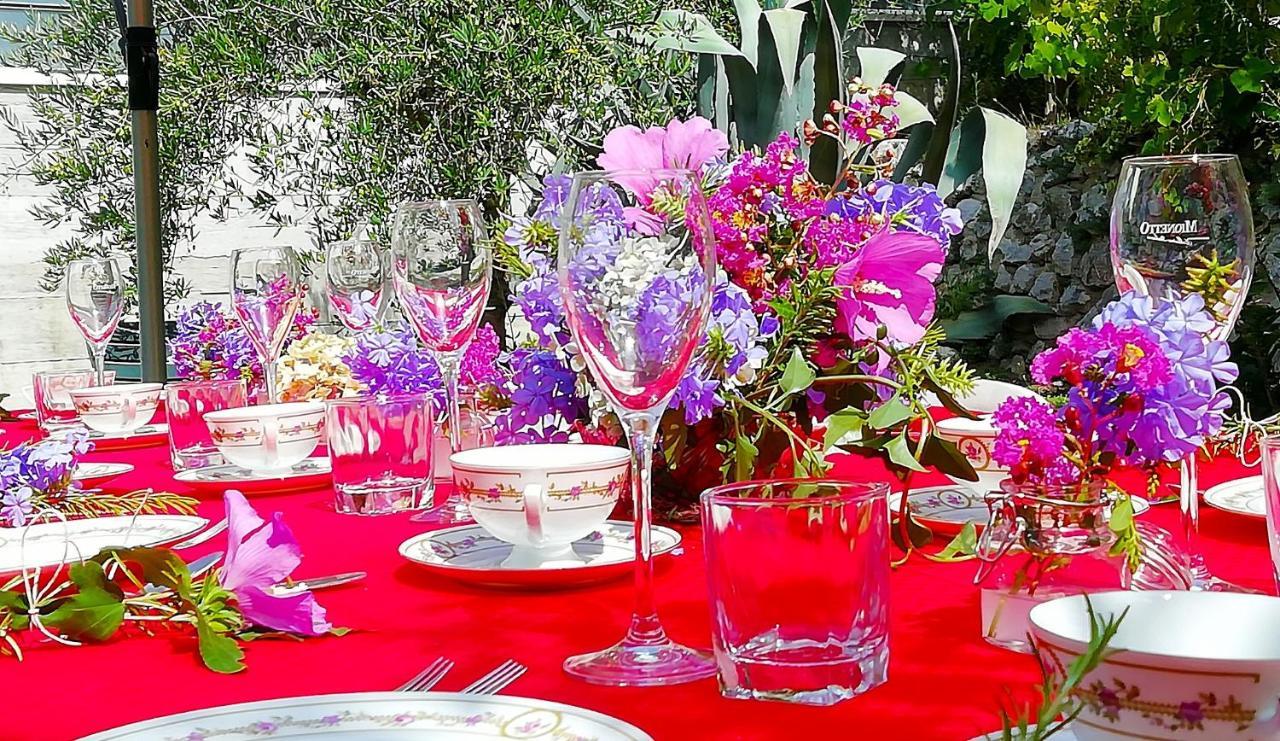 B&B Maison Villa Vittorio Avella Bagian luar foto