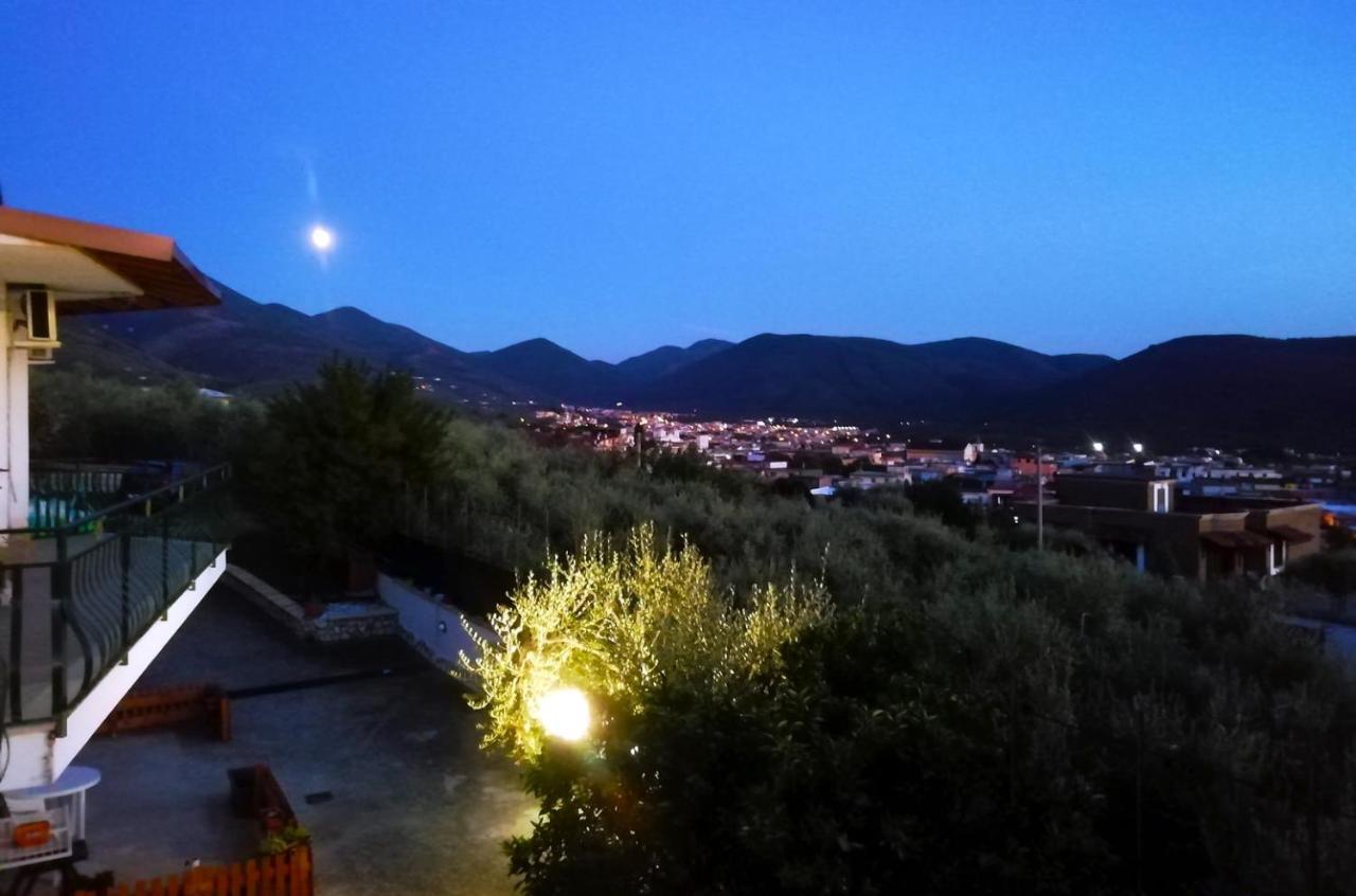 B&B Maison Villa Vittorio Avella Bagian luar foto