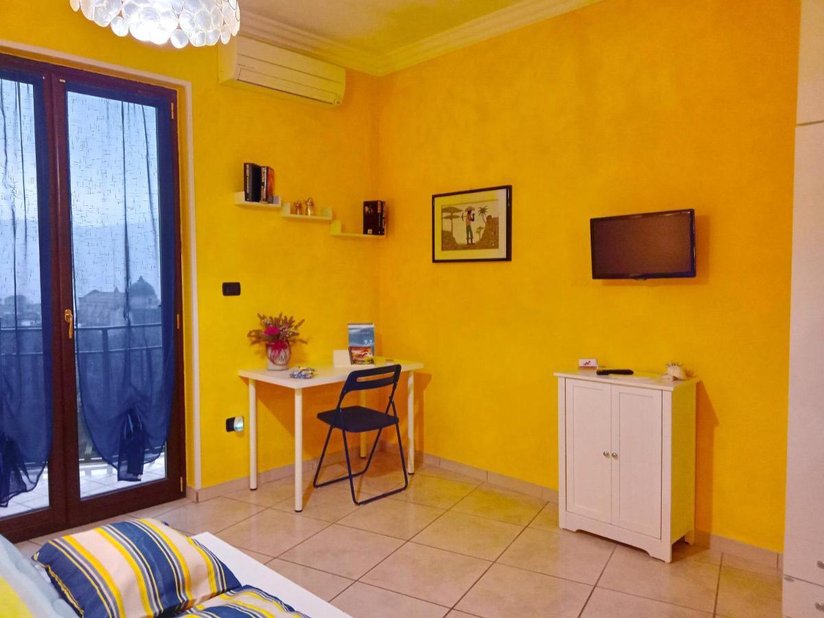 B&B Maison Villa Vittorio Avella Bagian luar foto